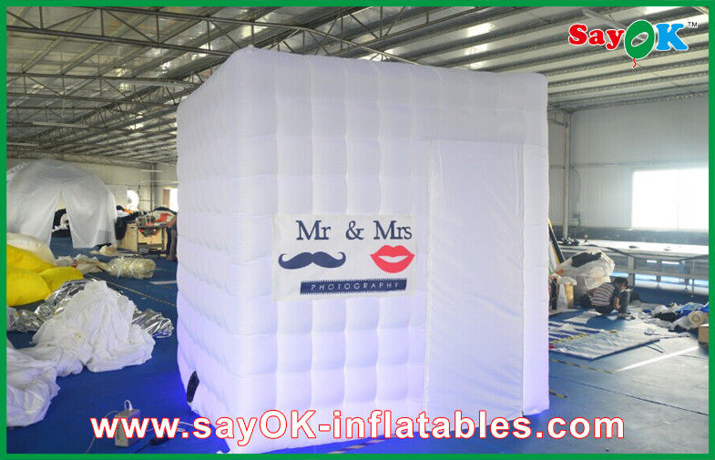 Wedding Photo Booth Hire 2.5 X 2.5 X 2.5m Inflatable Photobooth Cube Shape With Custom Logo